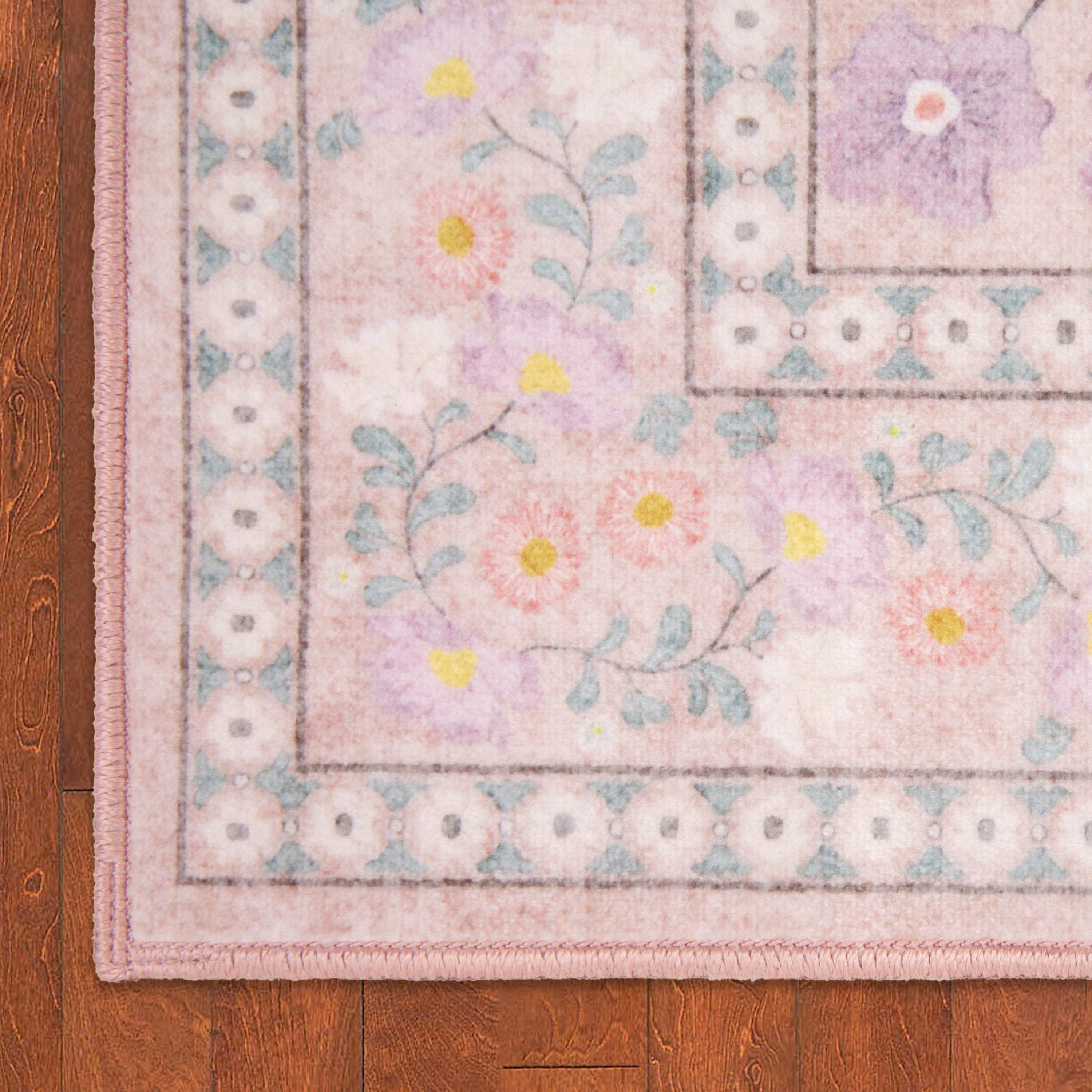 Wyatt & Ash Finley Floral Washable Rug